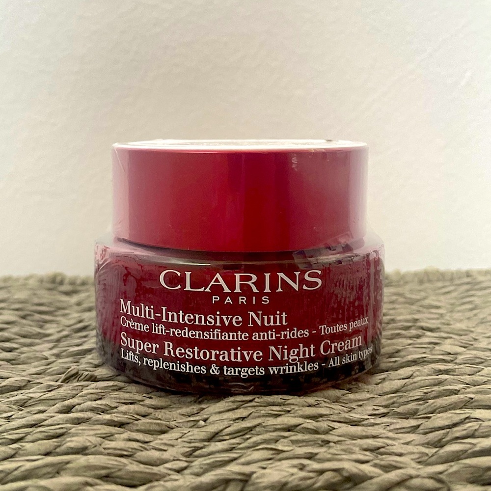 Clarins - Super Restorative Night Cream. NEW